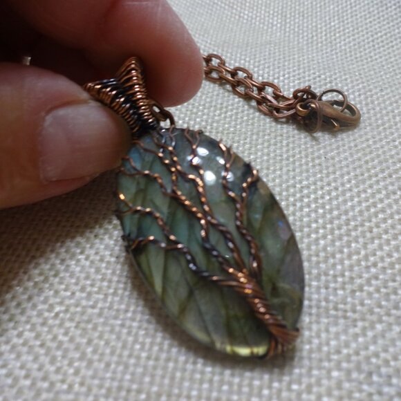 Rustic LABRADORITE TREE Handmade COPPER WIRE-WRAPPED Pendant/Chain #493C - Picture 2 of 3